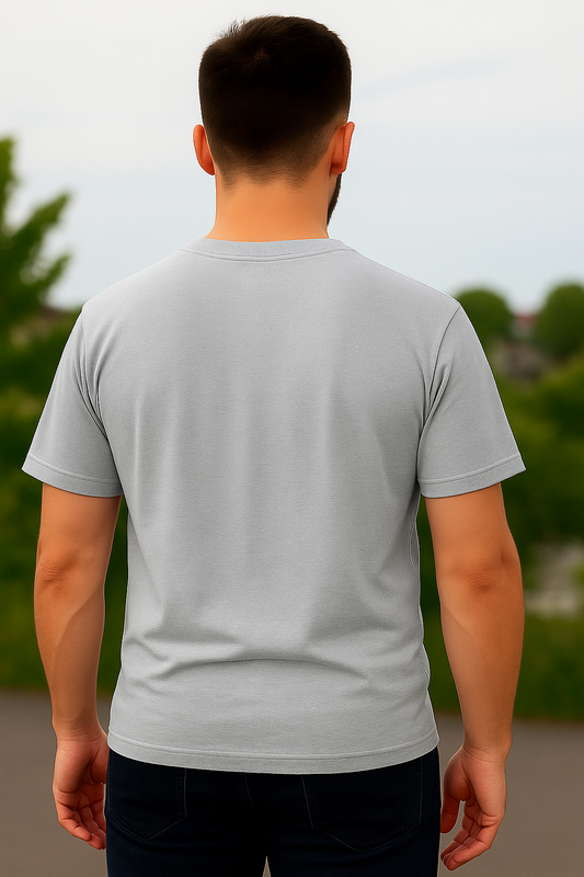 Everyday Classic Tee – Soft. Simple. Sharp.